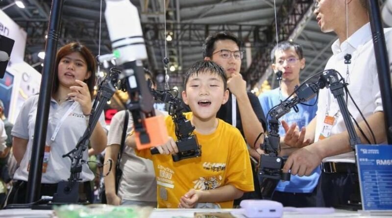 China strives to facilitate global sharing of benefits