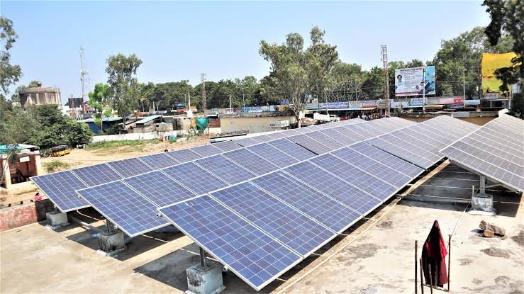 Solar systems planned for 8,000 rebuilt houses in Awaran