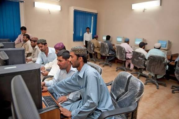 Pakistan launches major digital training initiative for 132,000 youth and students